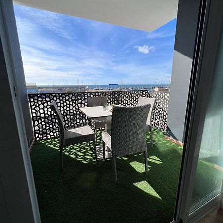 Apartamentos La Caleta Caleta De Velez Bagian luar foto