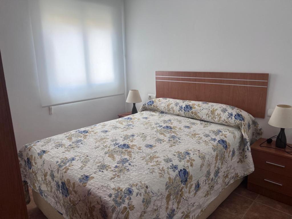Apartamentos La Caleta Caleta De Velez Bagian luar foto