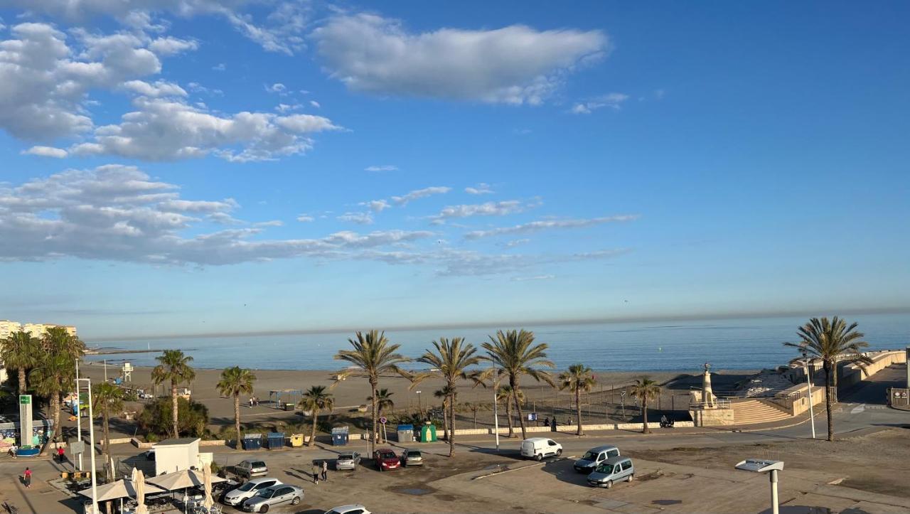 Apartamentos La Caleta Caleta De Velez Bagian luar foto