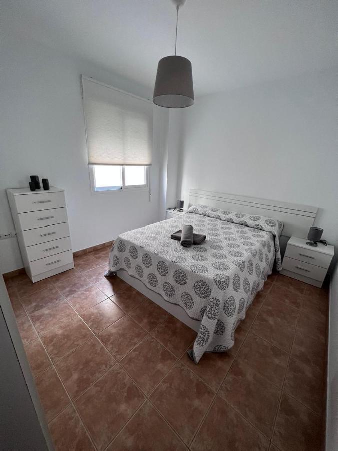 Apartamentos La Caleta Caleta De Velez Bagian luar foto